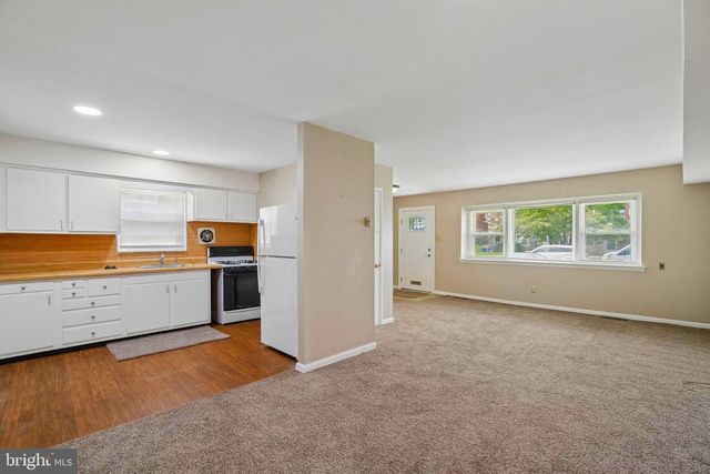 1711 LONEY ST, Philadelphia, PA 19111