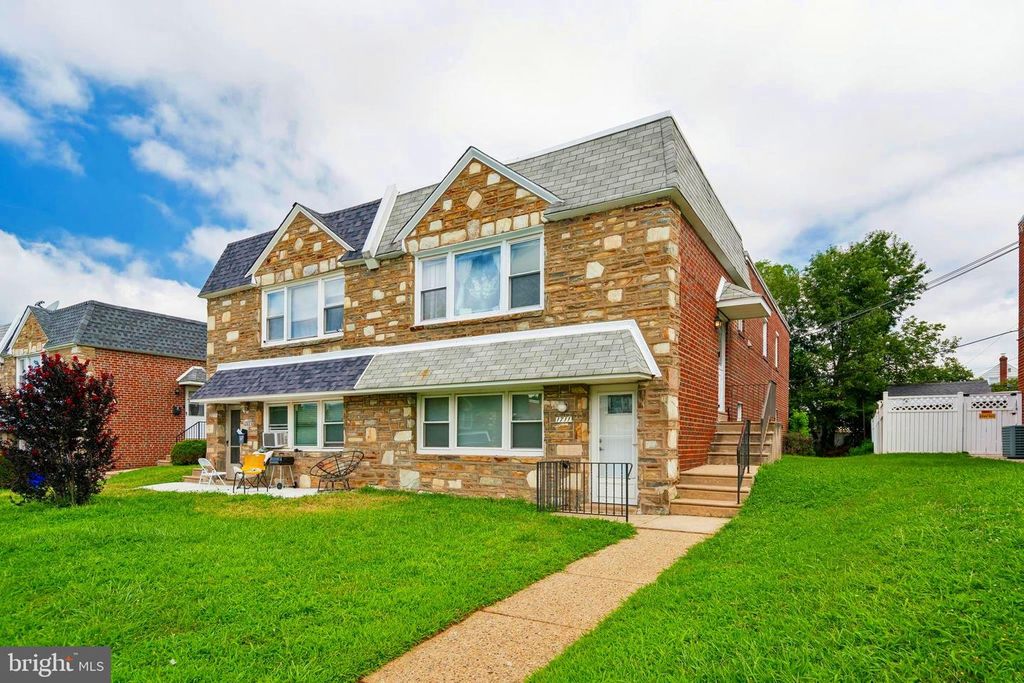 1711 LONEY ST, PHILADELPHIA, PA 19111 — photo 3
