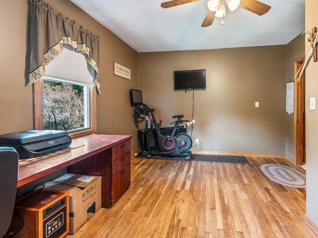 89 Elm St, Blackstone, MA 01504