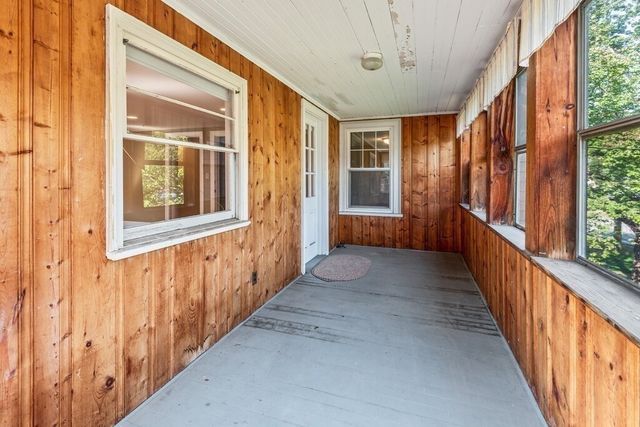 89 Elm St, Blackstone, MA 01504