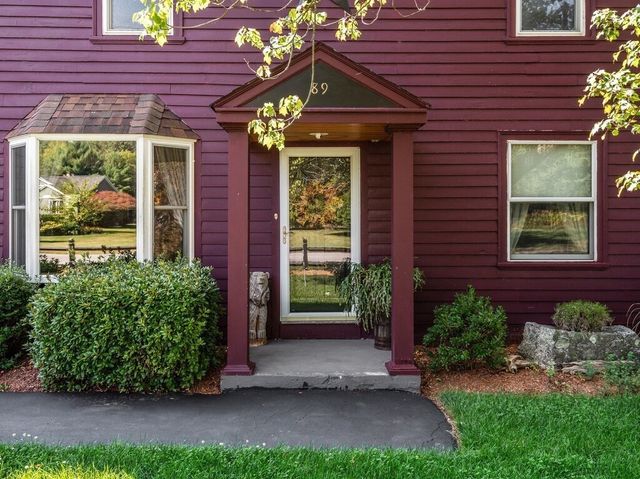 89 Elm St, Blackstone, MA 01504