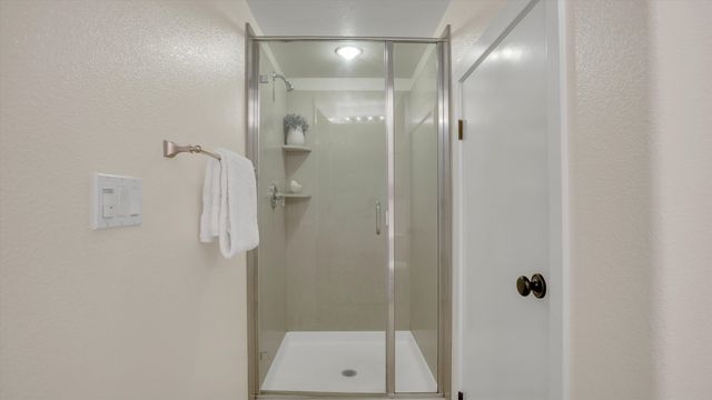 170 N N St 102, Livermore, CA 94550