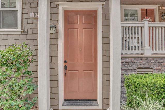 170 N N St 102, Livermore, CA 94550