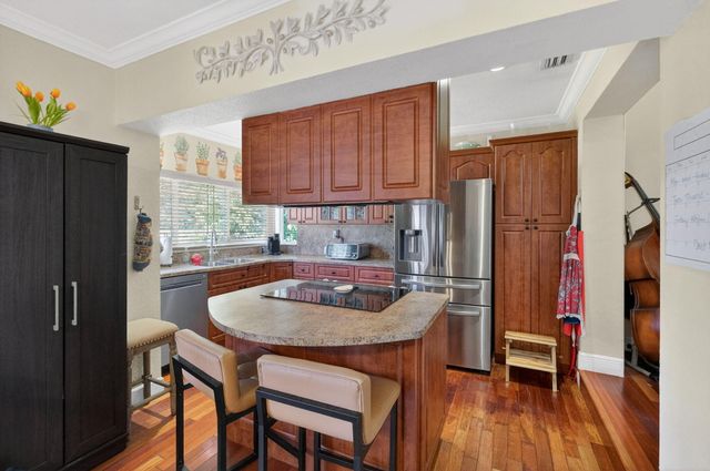 6091 SW 12th Street, West Miami, FL 33144