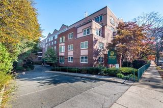 1 Watermill Pl 308, Arlington, MA 02476