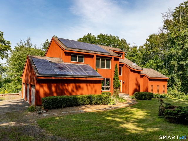 348 Hoop Pole Hill Road, Woodbury, CT 06798