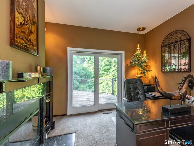 348 Hoop Pole Hill Road, Woodbury, CT 06798