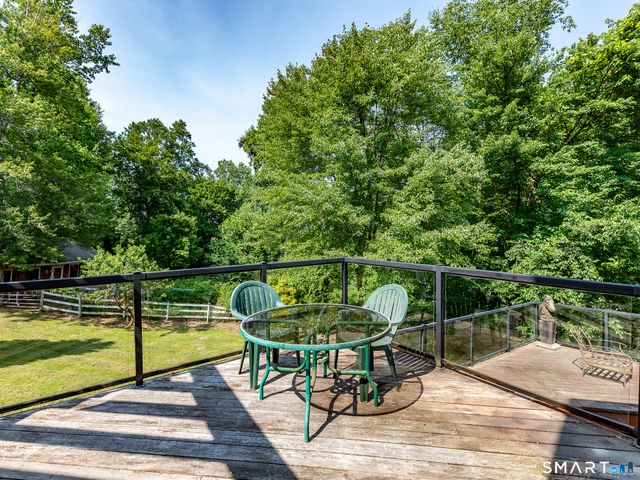 348 Hoop Pole Hill Road, Woodbury, CT 06798
