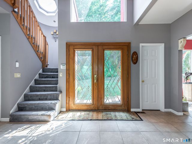 348 Hoop Pole Hill Road, Woodbury, CT 06798