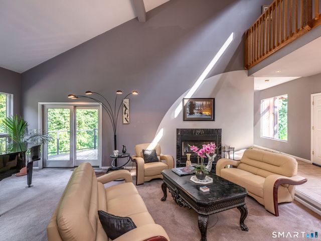 348 Hoop Pole Hill Road, Woodbury, CT 06798