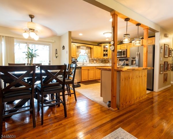 2 Washington Rd, Ogdensburg Boro, NJ 07439