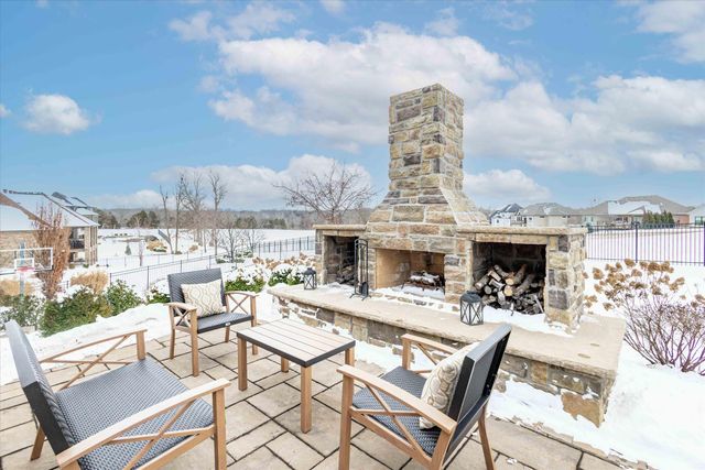 6404 CROOKED SWITCH, Columbia, MO 65201