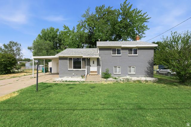5549 S 2700 W, Roy, UT 84067