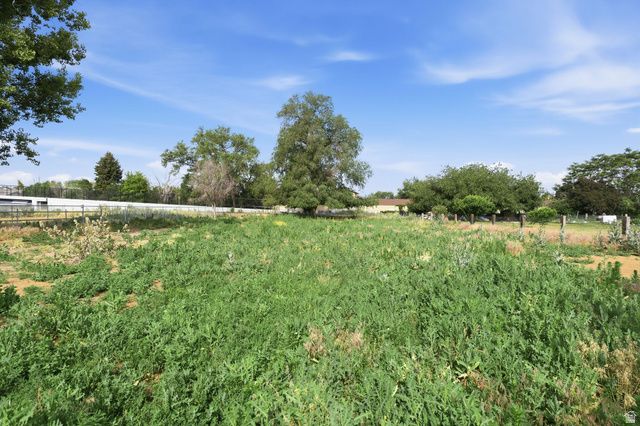 5549 S 2700 W, Roy, UT 84067