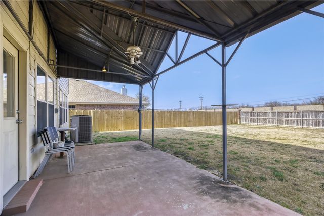 2002 Pin Oak Trail, Anna, TX 75409