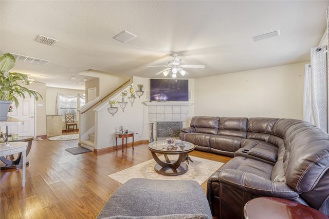 2002 Pin Oak Trail, Anna, TX 75409