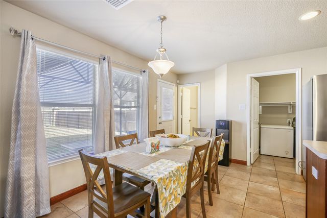 2002 Pin Oak Trail, Anna, TX 75409