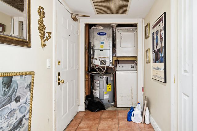 5600 N Flagler Drive 2202, West Palm Beach, FL 33407