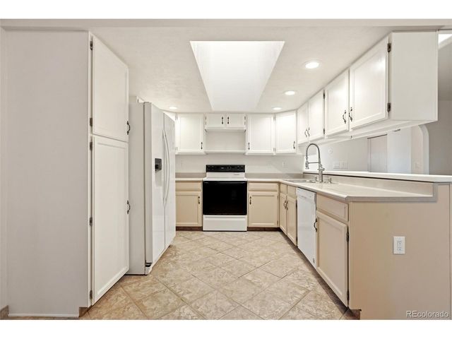 61 Scott Dr S, Broomfield, CO 80020