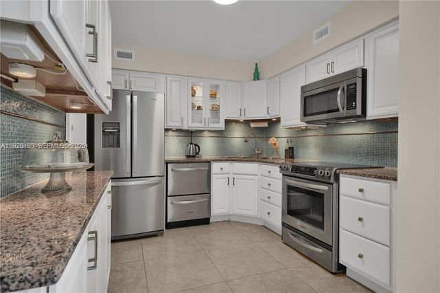 5151 Collins Avenue 535, Miami Beach, FL 33140