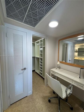 5151 Collins Avenue 535, Miami Beach, FL 33140