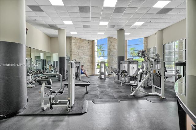 5151 Collins Avenue 535, Miami Beach, FL 33140