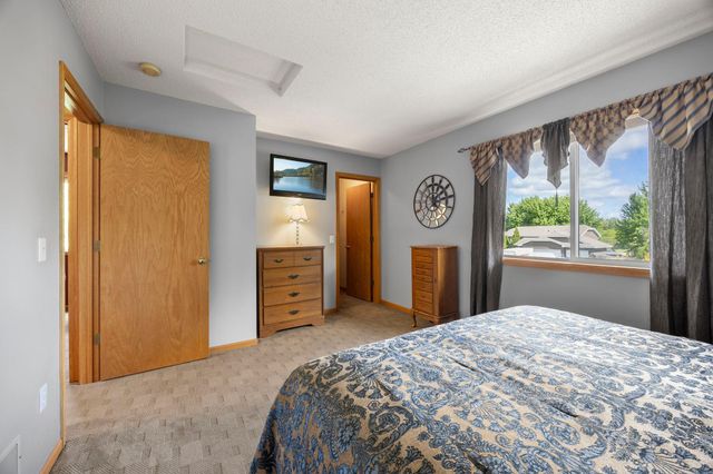 14378 Eagle Street NW, Andover, MN 55304