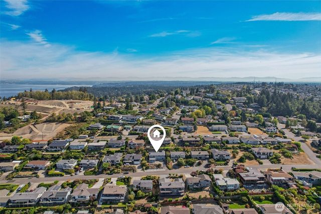 5539 Frances Avenue NE, Tacoma, WA 98422