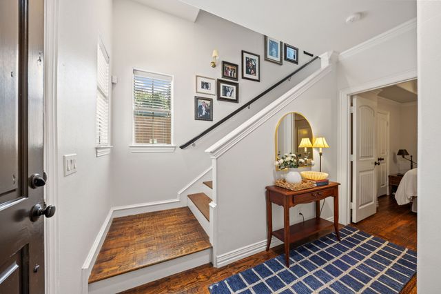 1922 Euclid Avenue D, Dallas, TX 75206