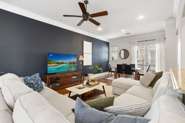 1922 Euclid Avenue D, Dallas, TX 75206