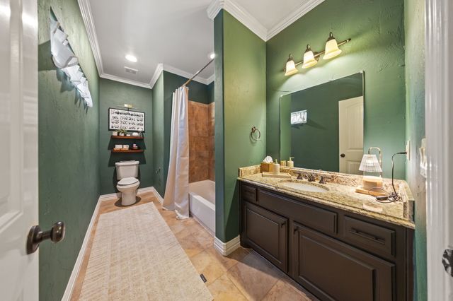 1922 Euclid Avenue D, Dallas, TX 75206