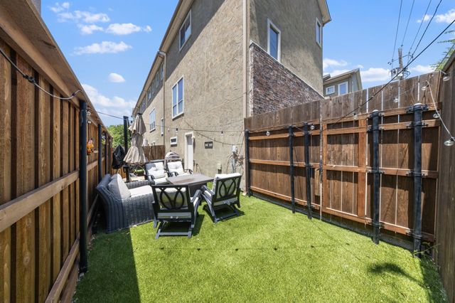 1922 Euclid Avenue D, Dallas, TX 75206