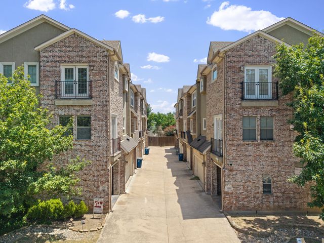 1922 Euclid Avenue D, Dallas, TX 75206
