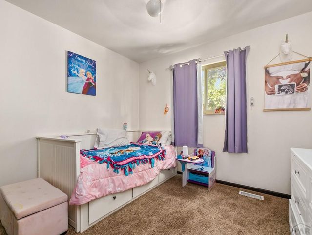 6 Aldrin Ct, Pueblo, CO 81001