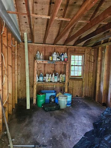 25 North Row Road, Sterling, MA 01564