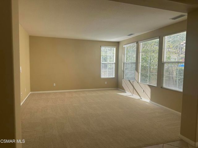 3073 Heavenly Ridge Street, Thousand Oaks, CA 91362