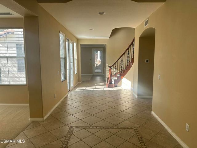 3073 Heavenly Ridge Street, Thousand Oaks, CA 91362