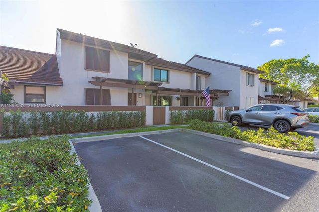 13340 SW 91st Ter B, Miami, FL 33186