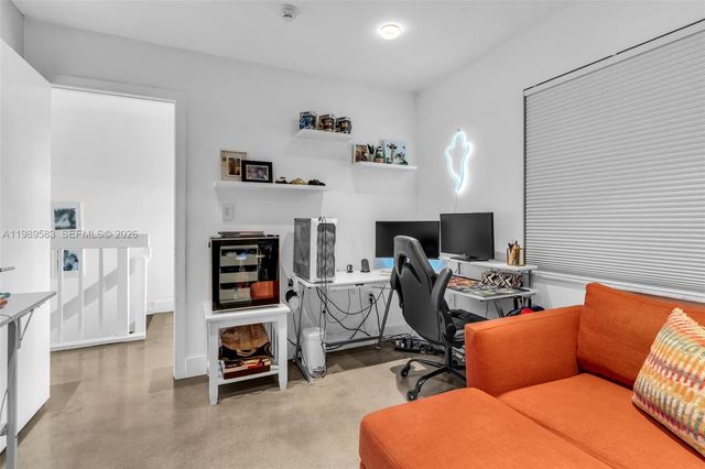 13340 SW 91st Ter B, Miami, FL 33186