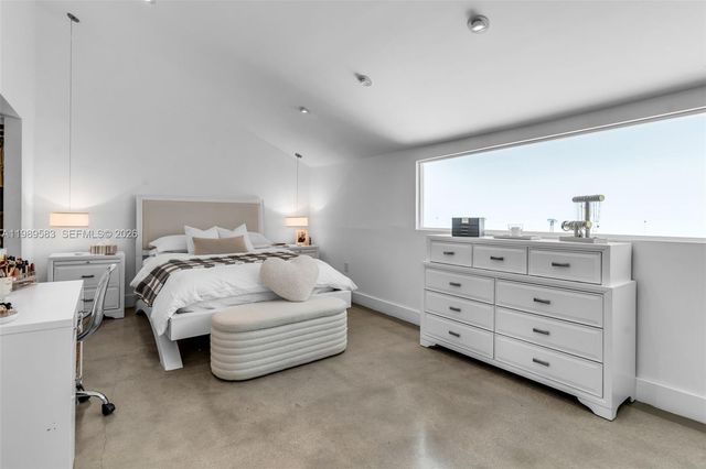 13340 SW 91st Ter B, Miami, FL 33186