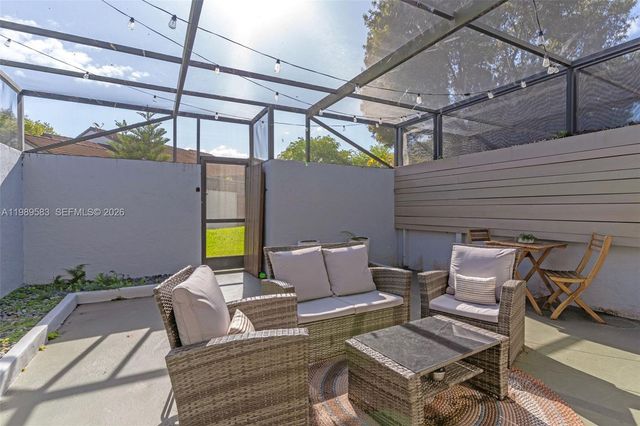 13340 SW 91st Ter B, Miami, FL 33186