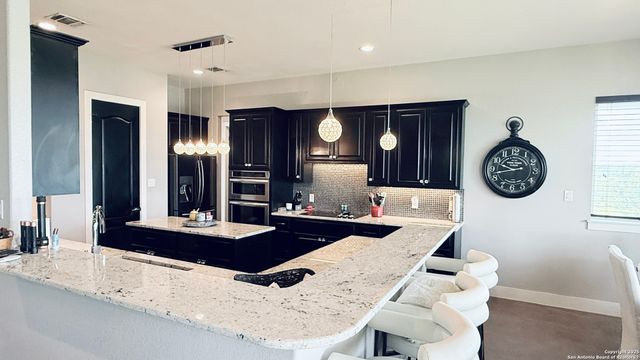 4947 Fm 2200 S, Dhanis, TX 78850