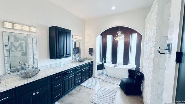 4947 Fm 2200 S, Dhanis, TX 78850