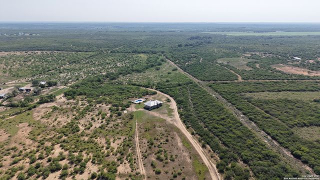 4947 Fm 2200 S, Dhanis, TX 78850