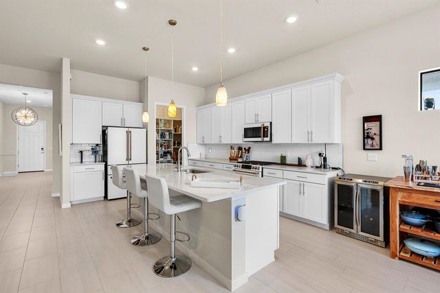 389 SE Filoli Drive, Port St Lucie, FL 34984