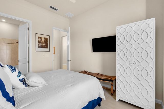 389 SE Filoli Drive, Port St Lucie, FL 34984