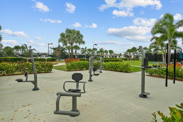 389 SE Filoli Drive, Port St Lucie, FL 34984