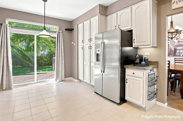 7545 Korbel Drive, Gurnee, IL 60031
