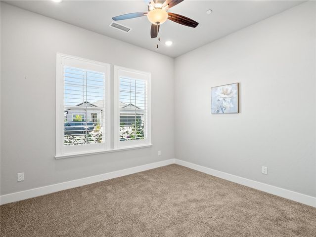 1734 N Park, Clovis, CA 93619