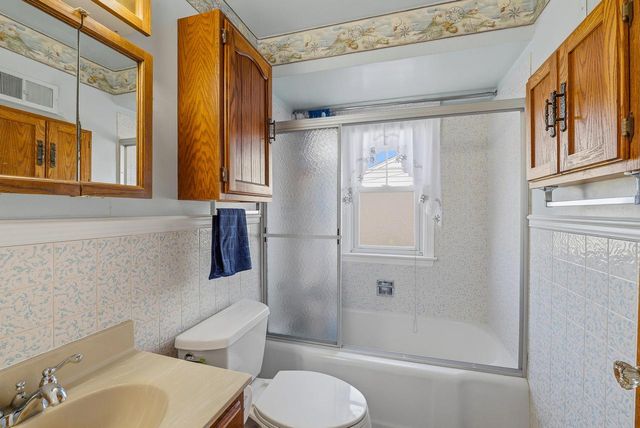 643 Grand AVENUE, Random Lake, WI 53075